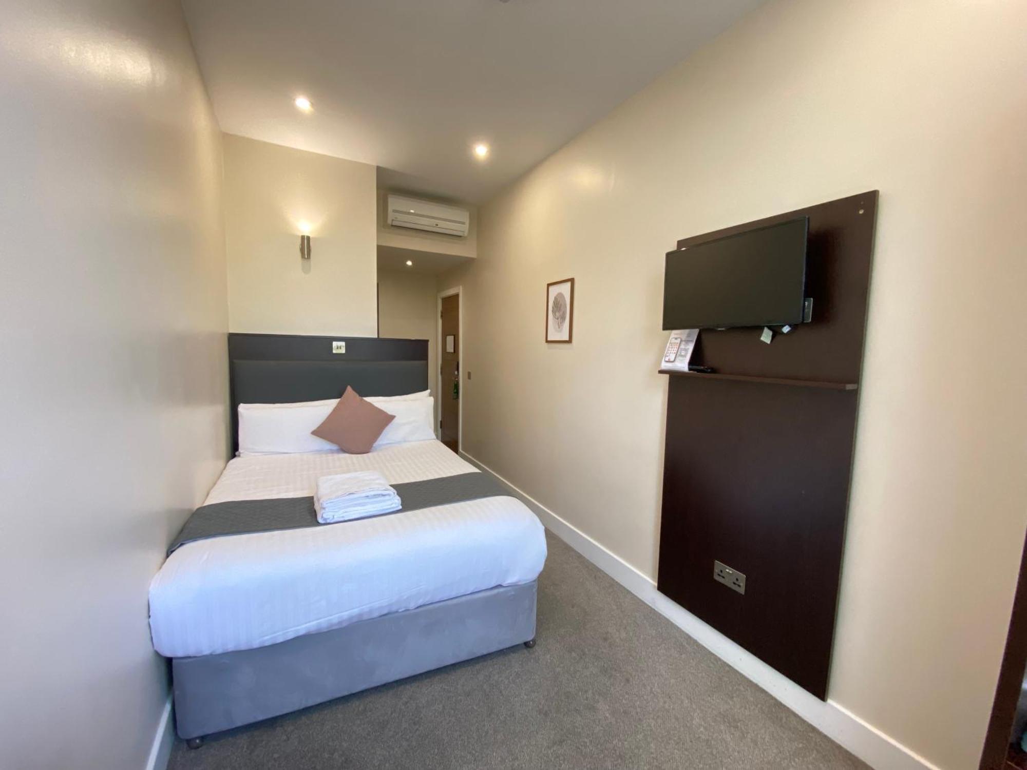 Trebovir Hotel Лондон Екстер'єр фото