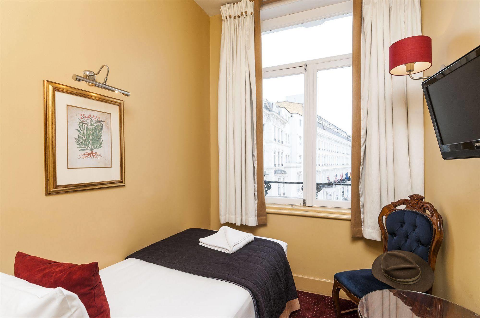 Trebovir Hotel Лондон Екстер'єр фото